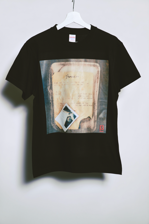 Rol3ert Artwork Tシャツ「frozen」
